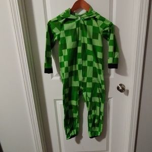 PUCWSW Minecraft Fleese size 8 onsie